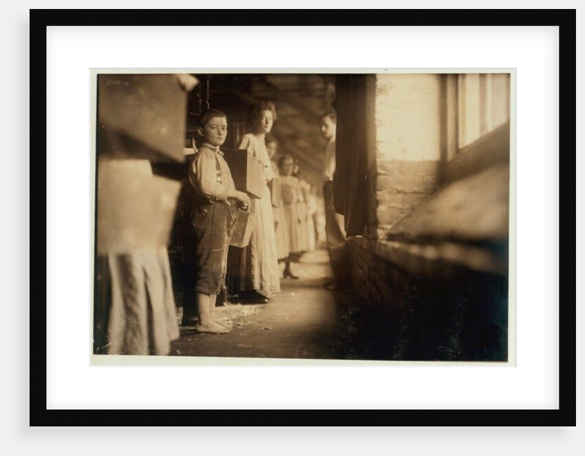Young doffer at Richmond spinning Mills, Chattanooga, Tennessee, 1910 by Lewis Wickes Hine