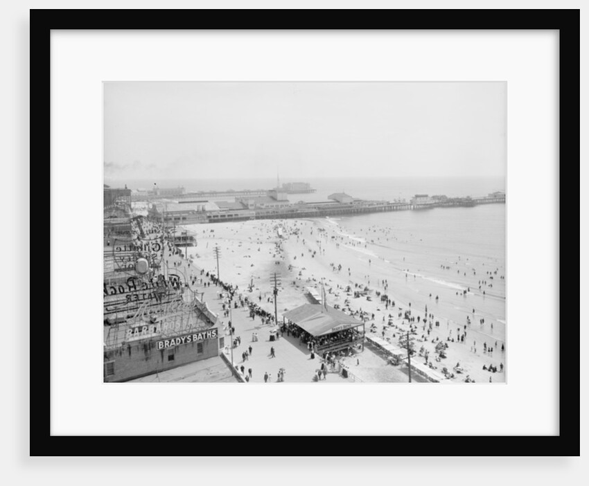 Beach and boardwalk, Atlantic City, 1900-10 by Detroit Publishing Co.