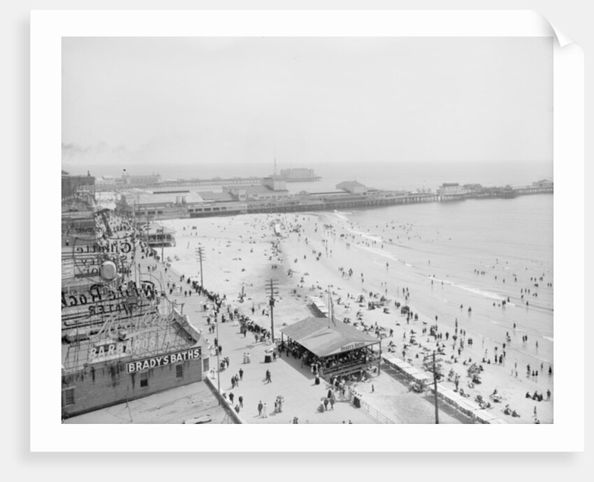 Beach and boardwalk, Atlantic City, 1900-10 by Detroit Publishing Co.
