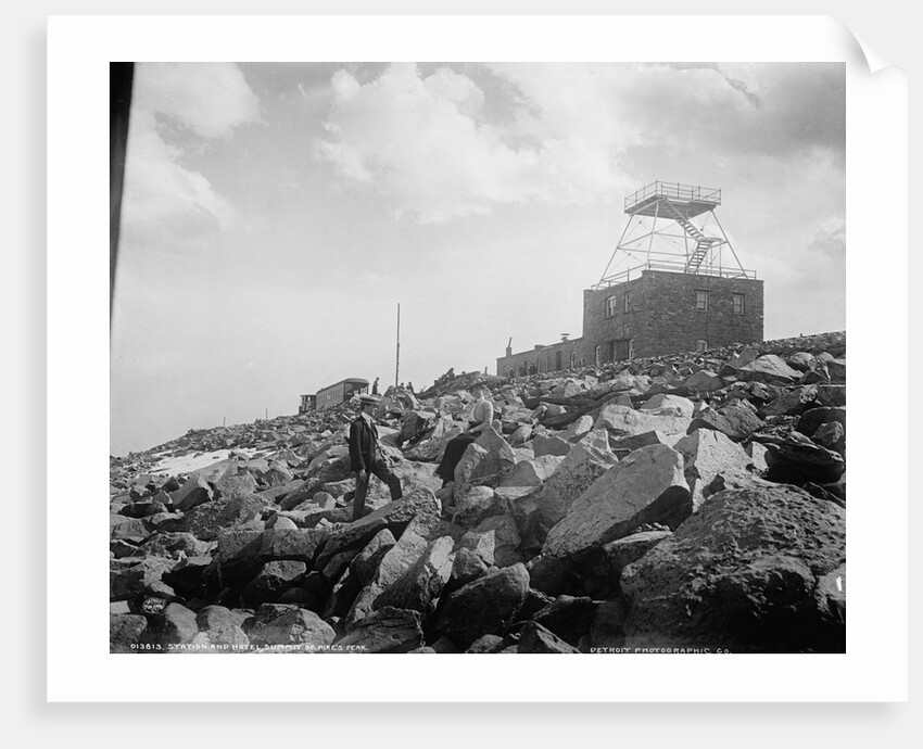 Station and hotel, summit of Pike's Peak by Detroit Publishing Co.