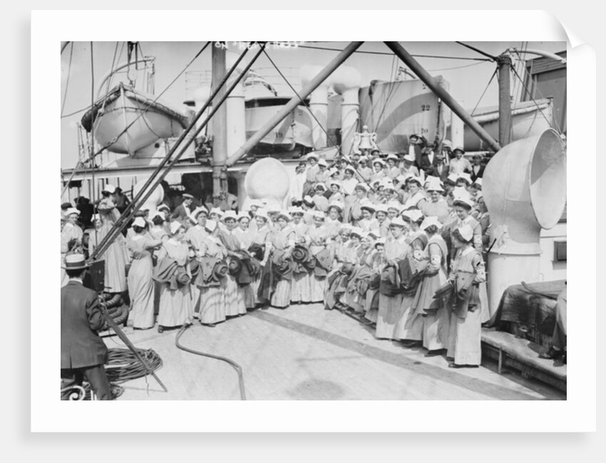 On 'Red Cross', 1914 by George Grantham - Bain News Service Bain