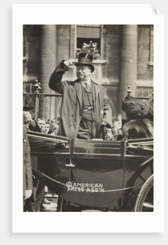 Theodore Roosevelt salutes crowd by Anonymous