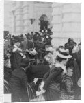 The crowd at opening of the U.S. Building at the Paris Exposition, 1900 by Anonymous