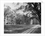 South Middle College, only remaining old building at Yale, c.1900-06 by Detroit Publishing Co.
