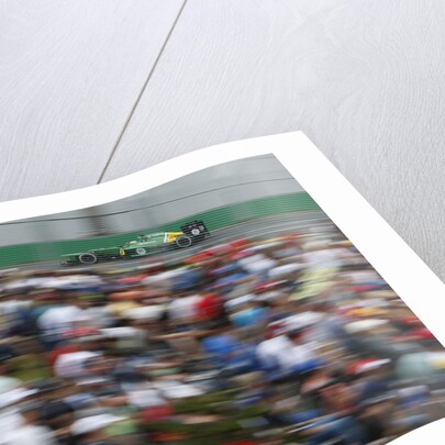 Crowd pleaser, Charles Pic, Australia by Andrew Ferraro