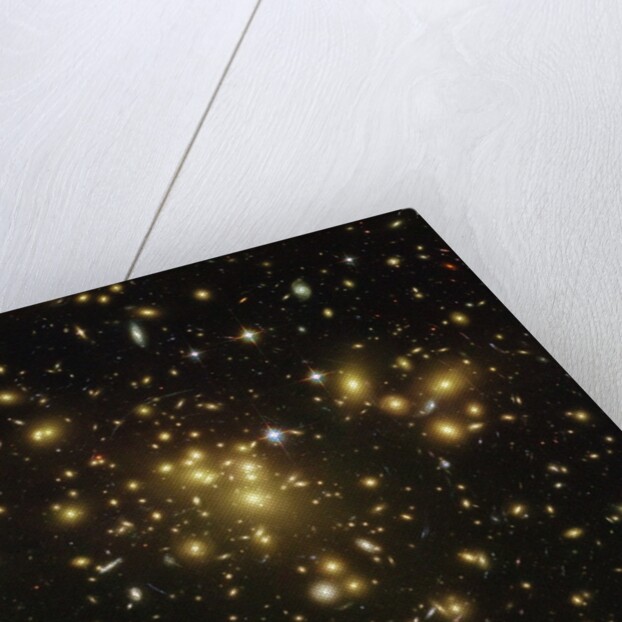 Gravitational Lens of a Galaxy Cluster by Anonymous