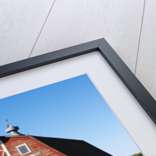 Red Barn by Anonymous