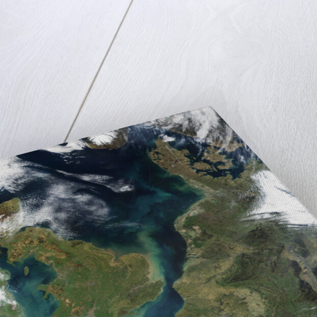 Islands of Ireland and Great Britain in Northern Europe by Anonymous