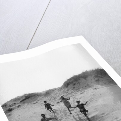 1920s 4 Kids 2 Boys 2 Girls Running Down Sand Dune by Corbis