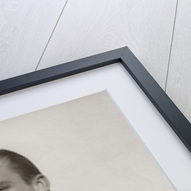 1920s 1930s Man Radio Singer Entertainer Crooner In Tuxedo Singing Into Microphone by Anonymous