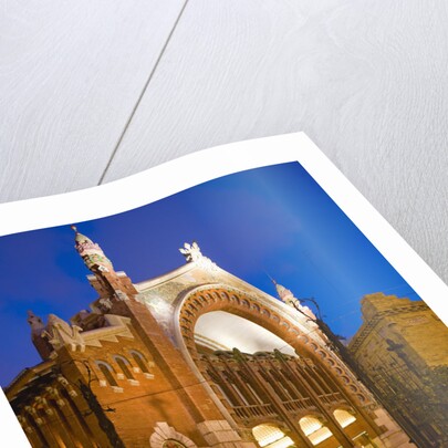 Mercado de Colon in Valencia by Anonymous