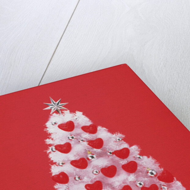 Christmas tree decorated with hearts by Anonymous