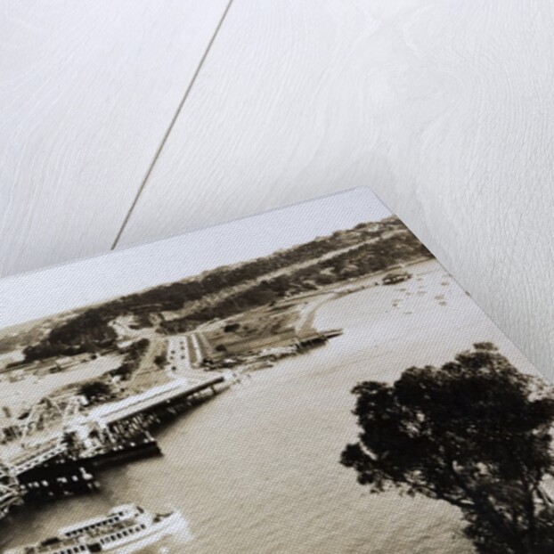 Sydney Spit Bridge, Middle Harbour, Sydney, New South Wales, Australia in 1924. The bridge shown is a wooden lifting bridge. On the road, there are cars of the period. by Anonymous