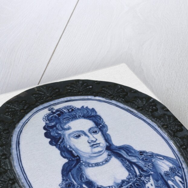 Delft plaque portraying Queen Anne by Anonymous