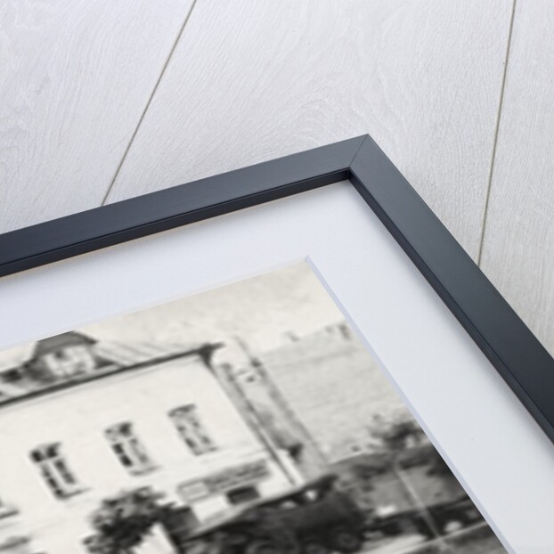 A 10.5 cm leFH 18 howitzer by Anonymous