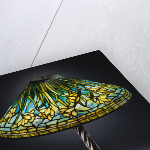Tiffany Studios 'Daffodil' leaded glass and bronze table lamp by Anonymous