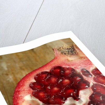 Sliced pomegranate by Anonymous