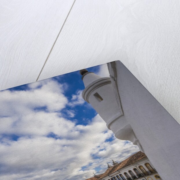Placa (square) de Tiradentes with the Museu (museum) da Inconfidencia (Old Town Hall) from the Palacio (palace) dos Governadores (old Escola de Minas - School of Mines) by Anonymous