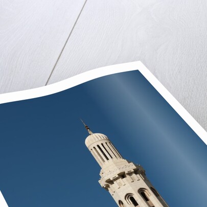 Sultan Qaboos Grand Mosque in Muscat by Anonymous