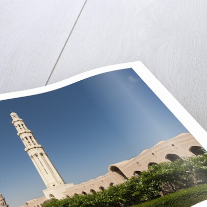 Sultan Qaboos Grand Mosque in Muscat by Anonymous
