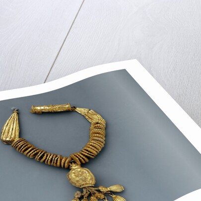 Elements from a gold necklace, 4th century BC by Anonymous
