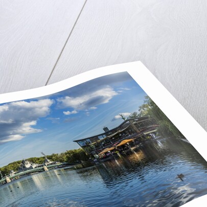 Pest, Varosliget (City ParK), the lake by Anonymous
