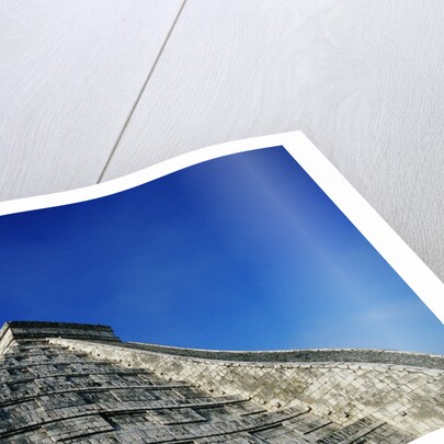 Pyramid of Kukulcan at Chichen-Itza by Anonymous