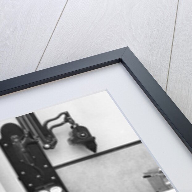 White House Dental Clinic by Anonymous