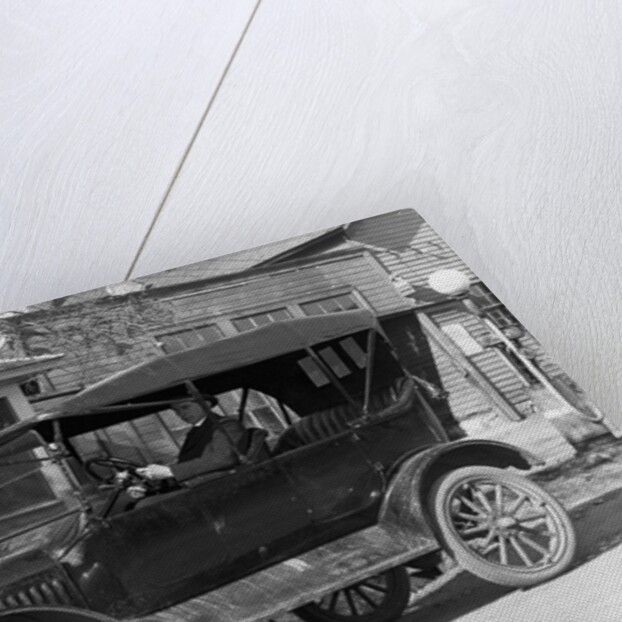 Model T Ford When It Was New by Anonymous