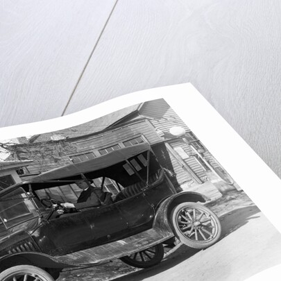 Model T Ford When It Was New by Anonymous