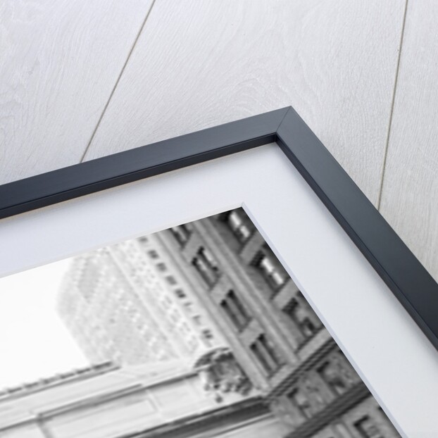 Grand Central Terminal from Park Avenue by Anonymous