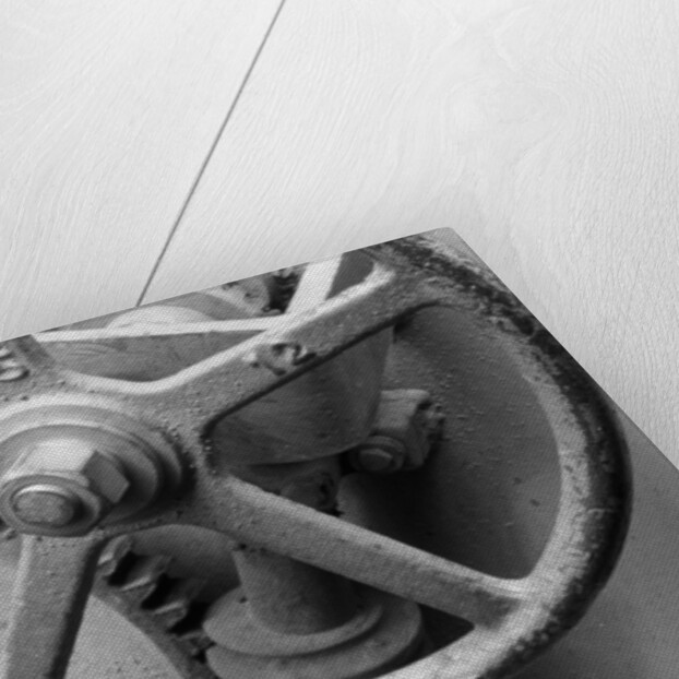 Gears, Threaded Screws, and Handle by Anonymous