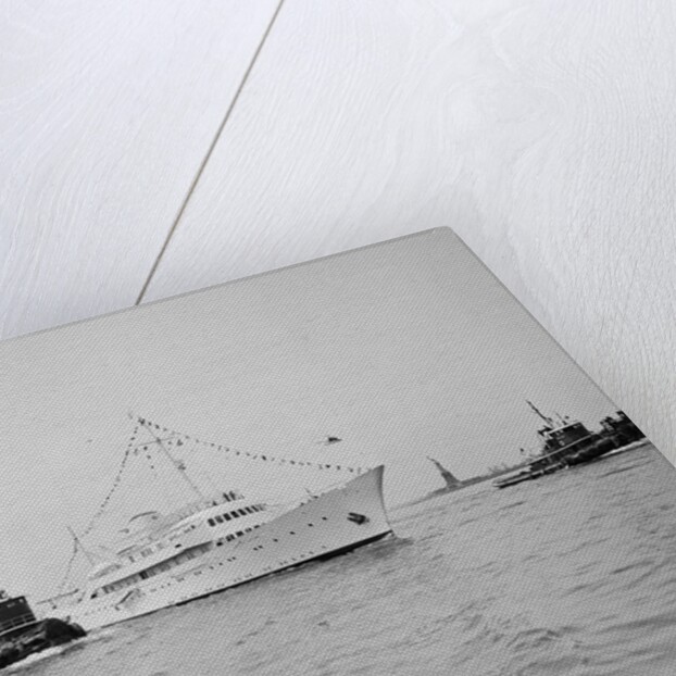 View of Christina Arriving with Winston Churchill and Aristotle Onassis by Anonymous