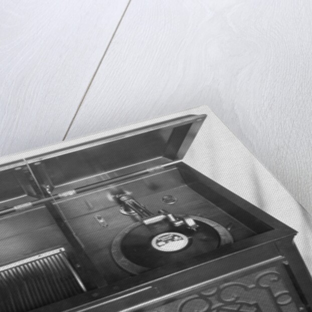 Edison Electric Phonograph by Anonymous
