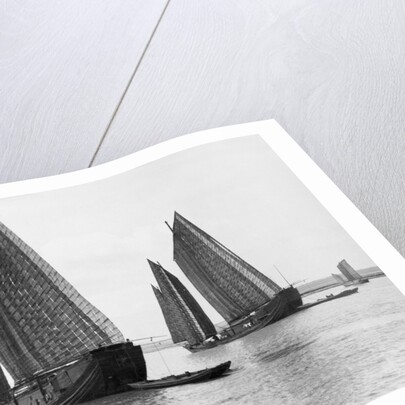 Junks on the Yangtze River by Anonymous
