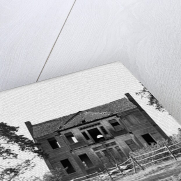 Abandoned Plantation Home by Anonymous