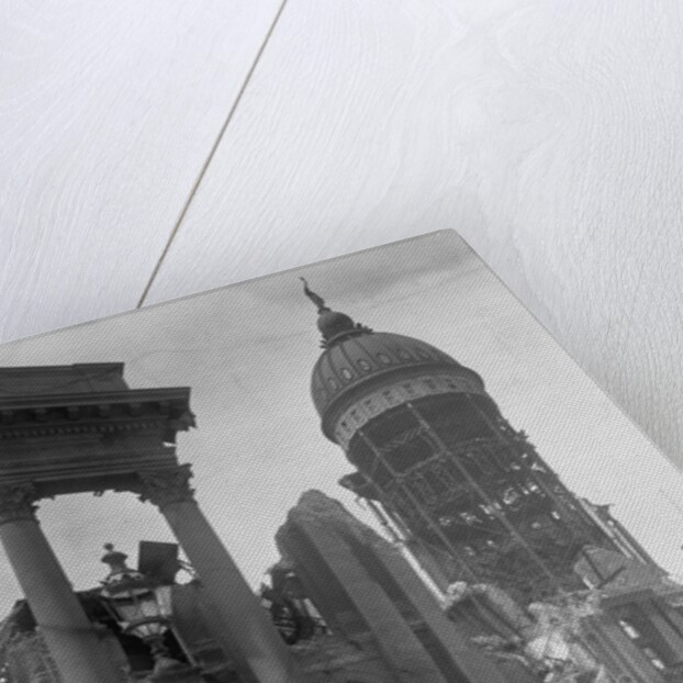 Ruins of San Francisco City Hall by Anonymous