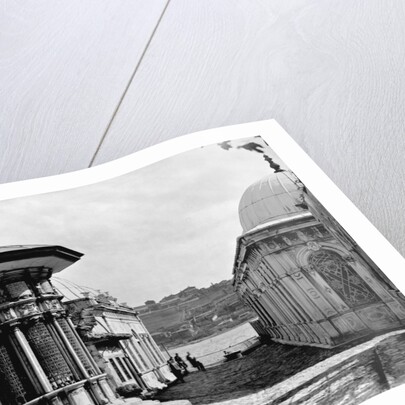 Mausoleum and Fountain in Constantinople by Anonymous