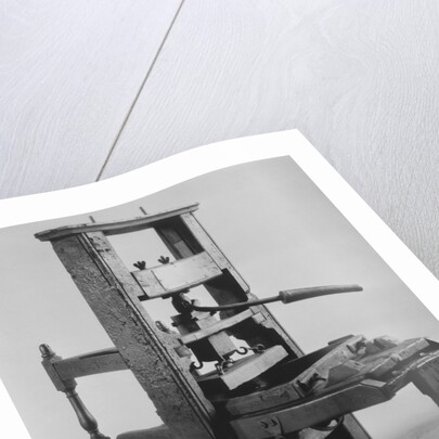 Display of the Franklin Printing Press by Anonymous