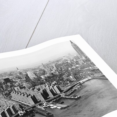 Vastness of Manhattan by Anonymous