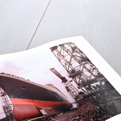Giant Cunard Liner by Anonymous