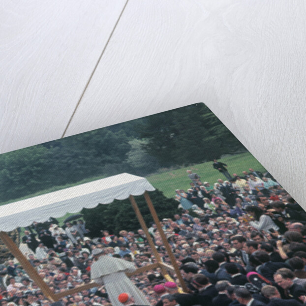 Pope Paul VI Speaking in Geneva by Anonymous