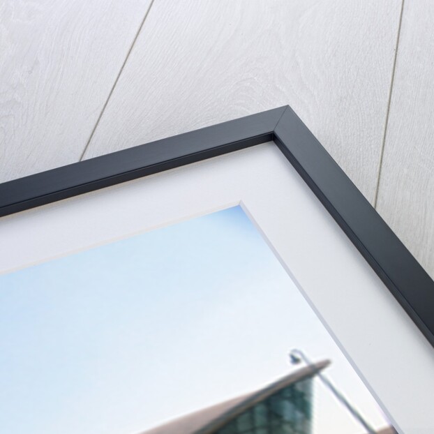 TWA Terminal at Kennedy International Airport by Anonymous