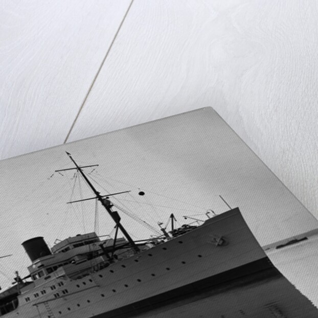 Small Motorboat Next to Vanderbilt Yacht by Anonymous