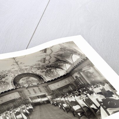 Ponce de Leon Dining Room Center by Anonymous