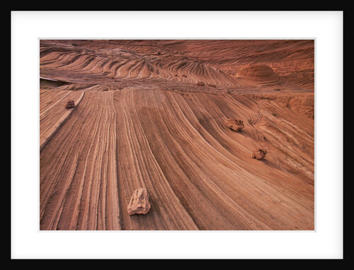 Sandstone Formations: Folds, Waves and Boulders by Anonymous