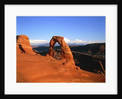 USA, Utah, Arches National Park, Delicate Arch by Anonymous