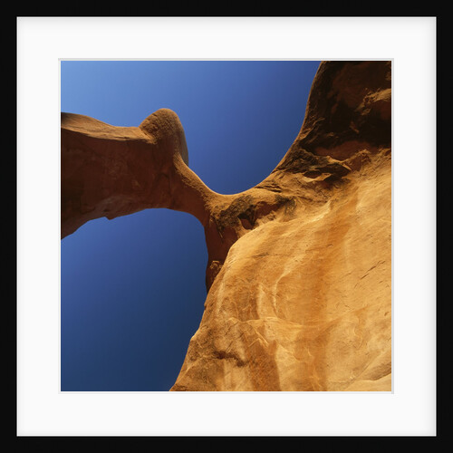 Metate Arch by Anonymous