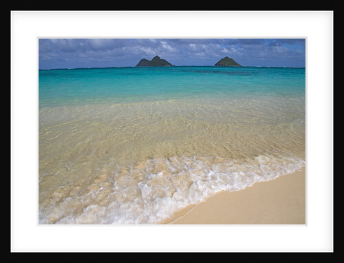 Mokulua Islands from Lanikai Beach by Anonymous