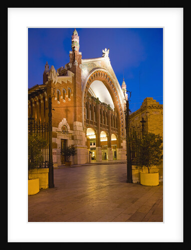 Mercado de Colon in Valencia by Anonymous
